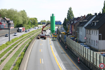 A 40 Autobahn Ruhrschnellweg Essen-Frillendorf-Sd Vollsperrung Bergbauschacht 3