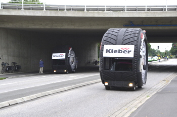 Tour de France caravane publicitaire Rhein-Kreis-Neuss gesperrte Autobahn A 57 Kaarst Bttgen 57